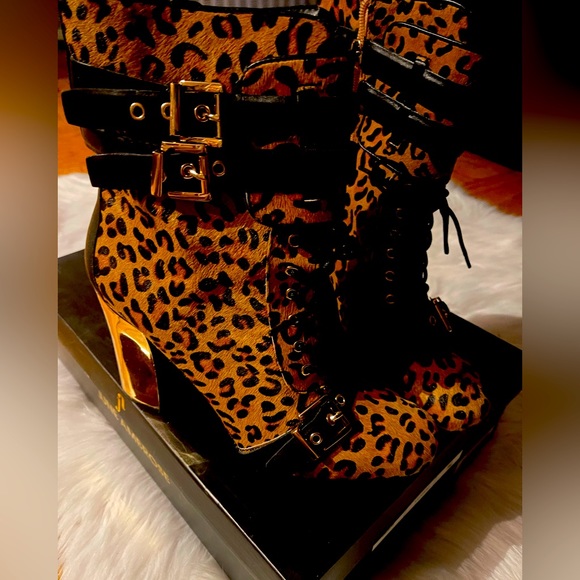 Leopard booties by June Ambrose - Picture 2 of 4